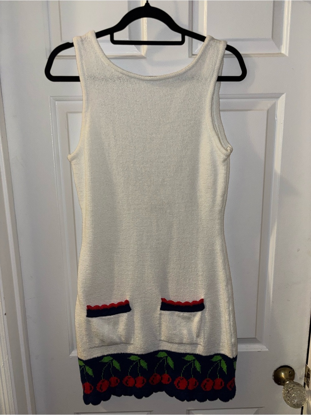 NWT retail $69 size M #UrbanOutfitters,#KimchiBlue. “Lizzie Jacquard Shift Dress - Picture 4 of 8